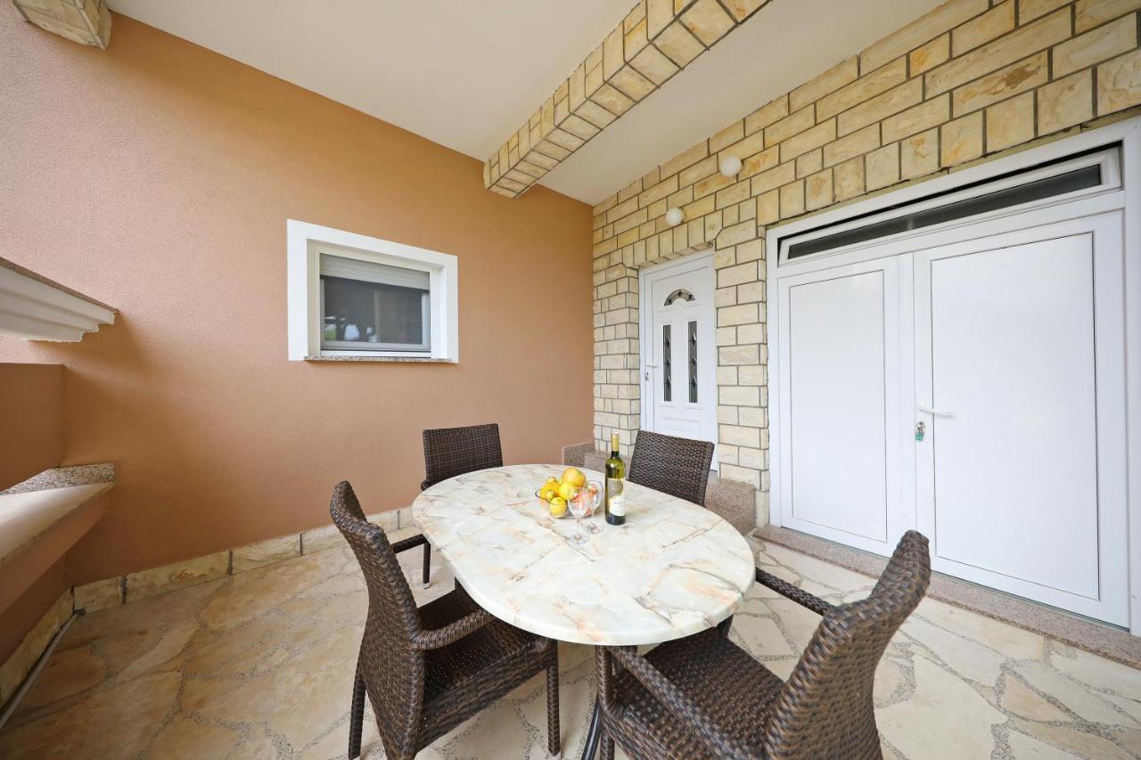Apartmani Rudi Vir Exterior foto