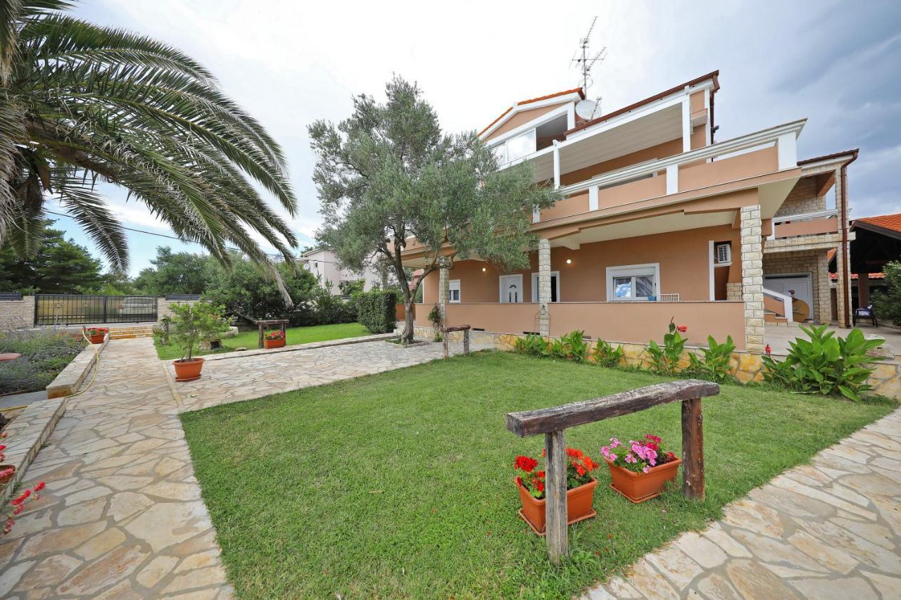 Apartmani Rudi Vir Exterior foto